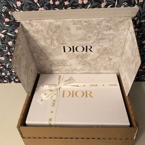 Dior large gift box